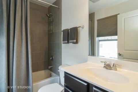 404 Lexington Ln, Rolling Meadows, IL 60008 photo 11