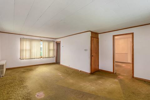 108 Barrington Ave, East Dundee, IL 60118 photo 2