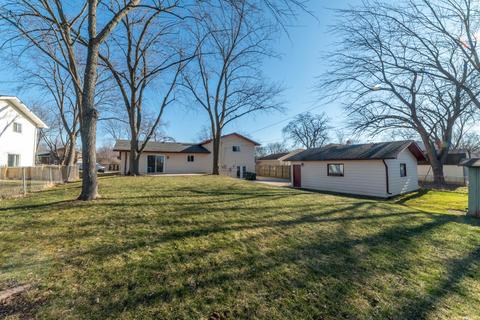 1640 Kent Rd, Hoffman Estates, IL 60169 photo 24