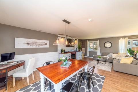 1640 Kent Rd, Hoffman Estates, IL 60169 photo 8