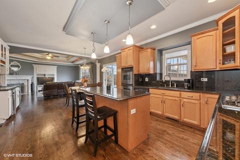 12800 Barrow Ln, Plainfield, IL 60585 photo 17