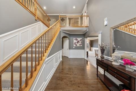 12800 Barrow Ln, Plainfield, IL 60585 photo 4