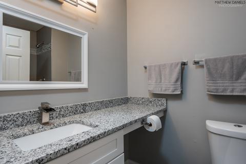 1745 Robin Walk #B, Hoffman Estates, IL 60169 photo 14