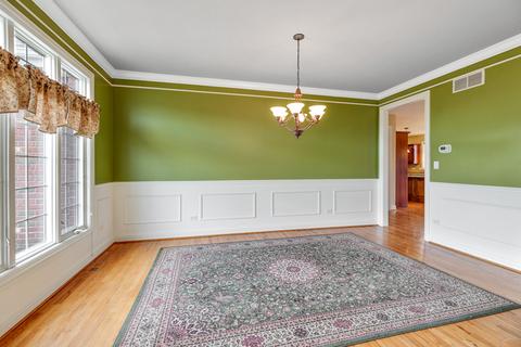 7920 Pineview Ln, Frankfort, IL 60423 photo 8
