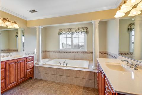 7920 Pineview Ln, Frankfort, IL 60423 photo 23