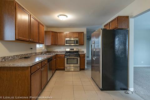 16940 Laramie Ave, Oak Forest, IL 60452 photo 8