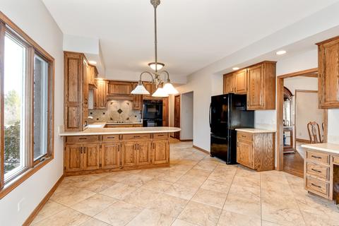 549 Devon Dr, Burr Ridge, IL 60527 photo 10