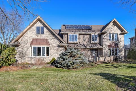 549 Devon Dr, Burr Ridge, IL 60527 photo 2