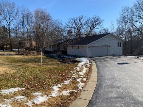 2751 S Deer Path Trl, Freeport, IL 61032 photo 2