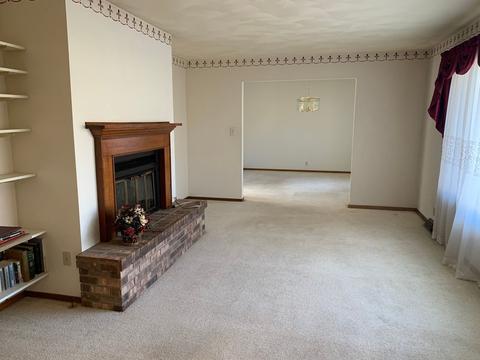 2751 S Deer Path Trl, Freeport, IL 61032 photo 12