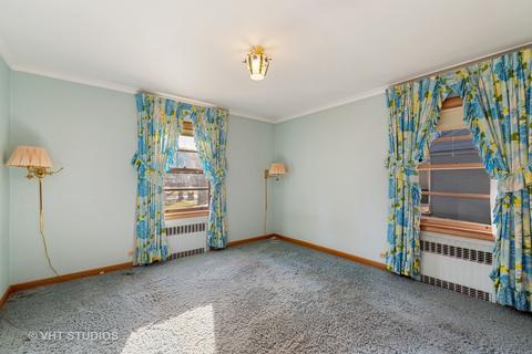1010 Barton Ct, Glenview, IL 60025 photo 9