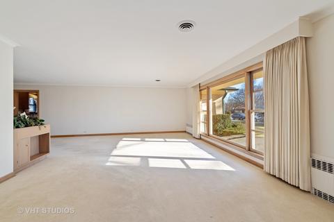 1010 Barton Ct, Glenview, IL 60025 photo 3