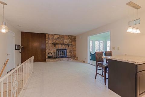 306 Raleigh Ct, Normal, IL 61761 photo 8
