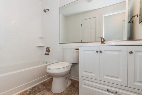 394 Campus Dr, Elgin, IL 60120 photo 14