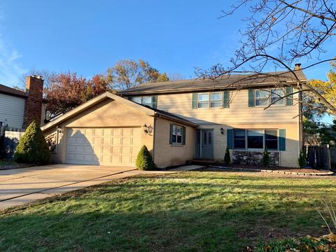 1910 Cyndi Ct, Rolling Meadows, IL 60008 photo 1
