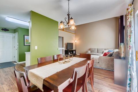 1137 E Danbury Dr, Cary, IL 60013 photo 5