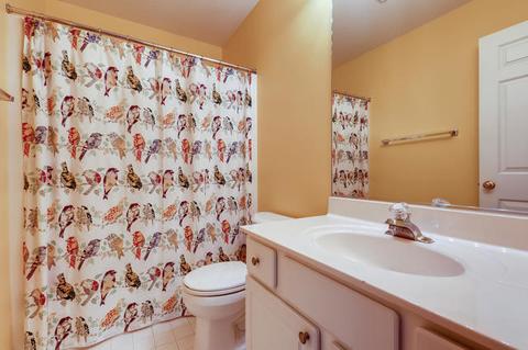 1137 E Danbury Dr, Cary, IL 60013 photo 14