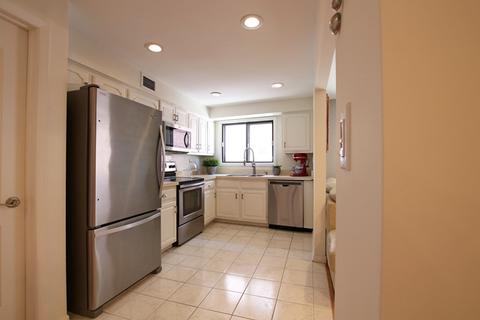 463 Alles Ave #3A, Des Plaines, IL 60016 photo 13