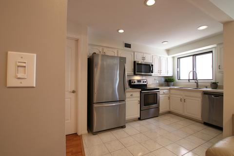 463 Alles Ave #3A, Des Plaines, IL 60016 photo 12