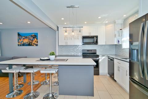 147 W Memory Ln, Addison, IL 60101 photo 14