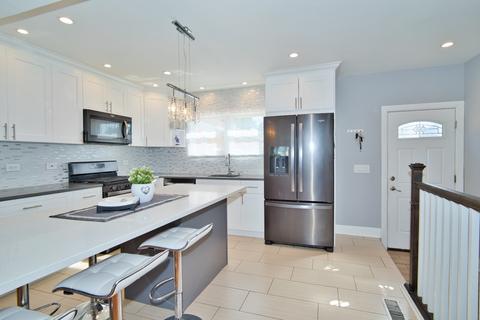147 W Memory Ln, Addison, IL 60101 photo 7