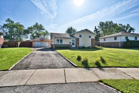 147 W Memory Ln, Addison, IL 60101 photo 2
