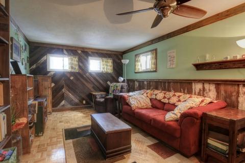 1102 W Eureka St, Champaign, IL 61821 photo 18