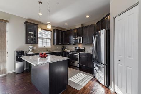 2967 Henley Ln, Naperville, IL 60540 photo 7