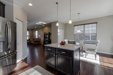 2967 Henley Ln, Naperville, IL 60540 photo 8