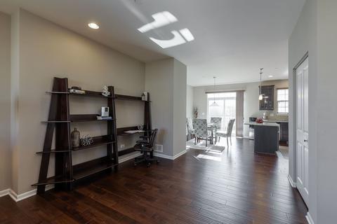 2967 Henley Ln, Naperville, IL 60540 photo 4