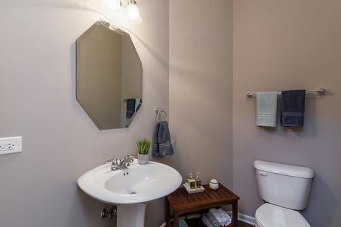 2967 Henley Ln, Naperville, IL 60540 photo 9