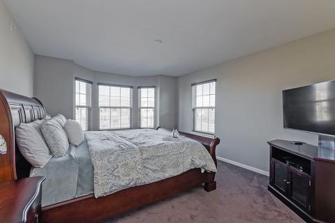 2967 Henley Ln, Naperville, IL 60540 photo 10