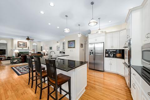 3355 White Eagle Dr, Naperville, IL 60564 photo 13