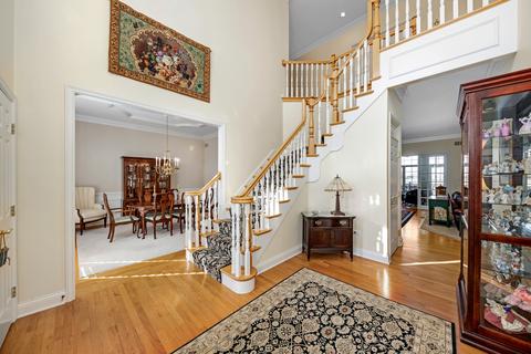 3355 White Eagle Dr, Naperville, IL 60564 photo 2