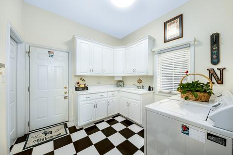 3355 White Eagle Dr, Naperville, IL 60564 photo 21