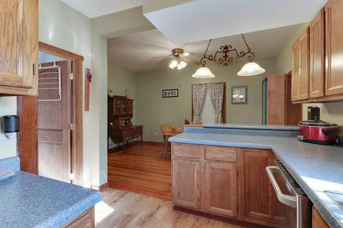 203 E North St, Danvers, IL 61732 photo 13