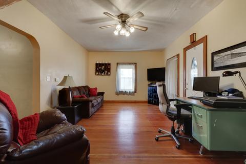 203 E North St, Danvers, IL 61732 photo 7