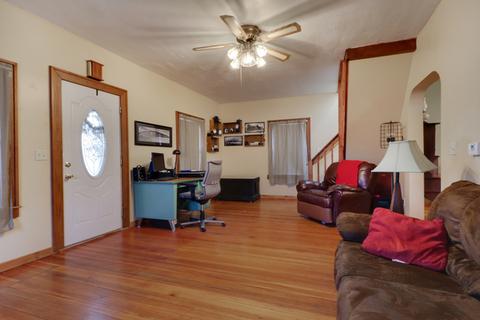 203 E North St, Danvers, IL 61732 photo 4
