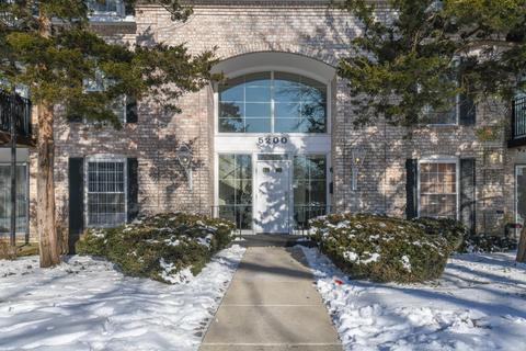 5200 Carriageway Dr #218, Rolling Meadows, IL 60008 photo 2