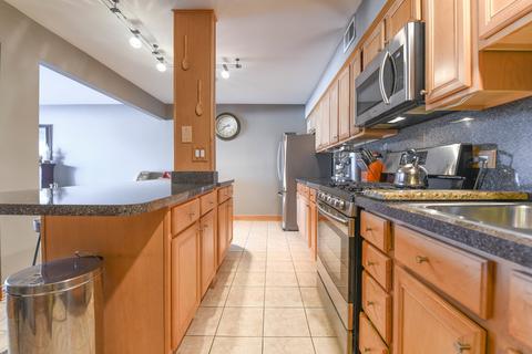 5200 Carriageway Dr #218, Rolling Meadows, IL 60008 photo 7