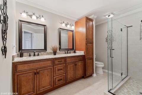 1700 Pebble Beach Dr, Hoffman Estates, IL 60169 photo 13