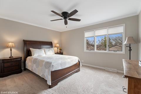 1700 Pebble Beach Dr, Hoffman Estates, IL 60169 photo 14