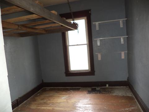 305 W North St, Mclean, IL 61754 photo 6