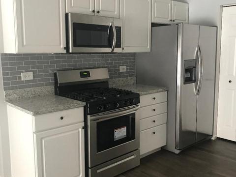 21600 W Empress Ln #-, Plainfield, IL 60544 photo 2