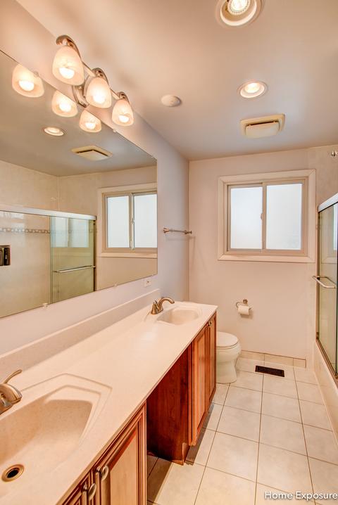 1934 Cambridge Ln, Wheaton, IL 60189 photo 10