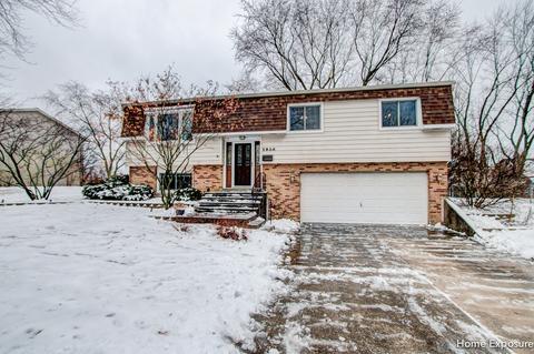 1934 Cambridge Ln, Wheaton, IL 60189 photo 1