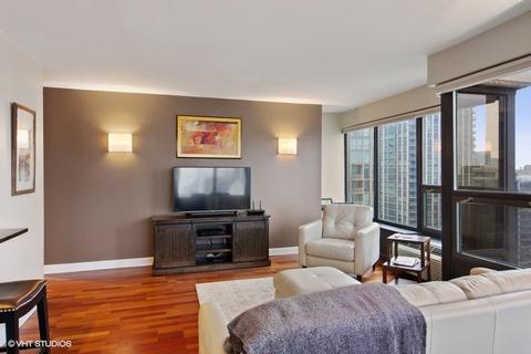 30 E Huron St #2807, Chicago, IL 60611 photo 9