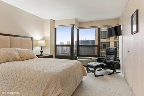 30 E Huron St #2807, Chicago, IL 60611 photo 11