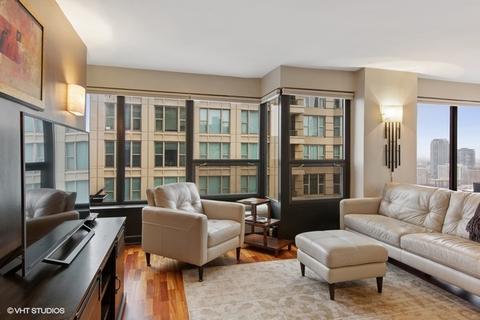 30 E Huron St #2807, Chicago, IL 60611 photo 3