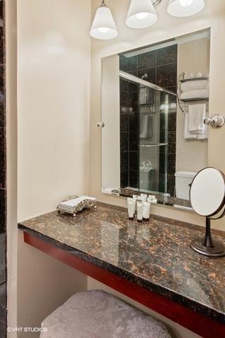 30 E Huron St #2807, Chicago, IL 60611 photo 13